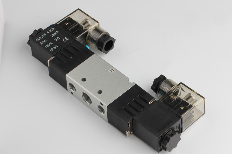 Double Head Directional Air Control Valve Supplier